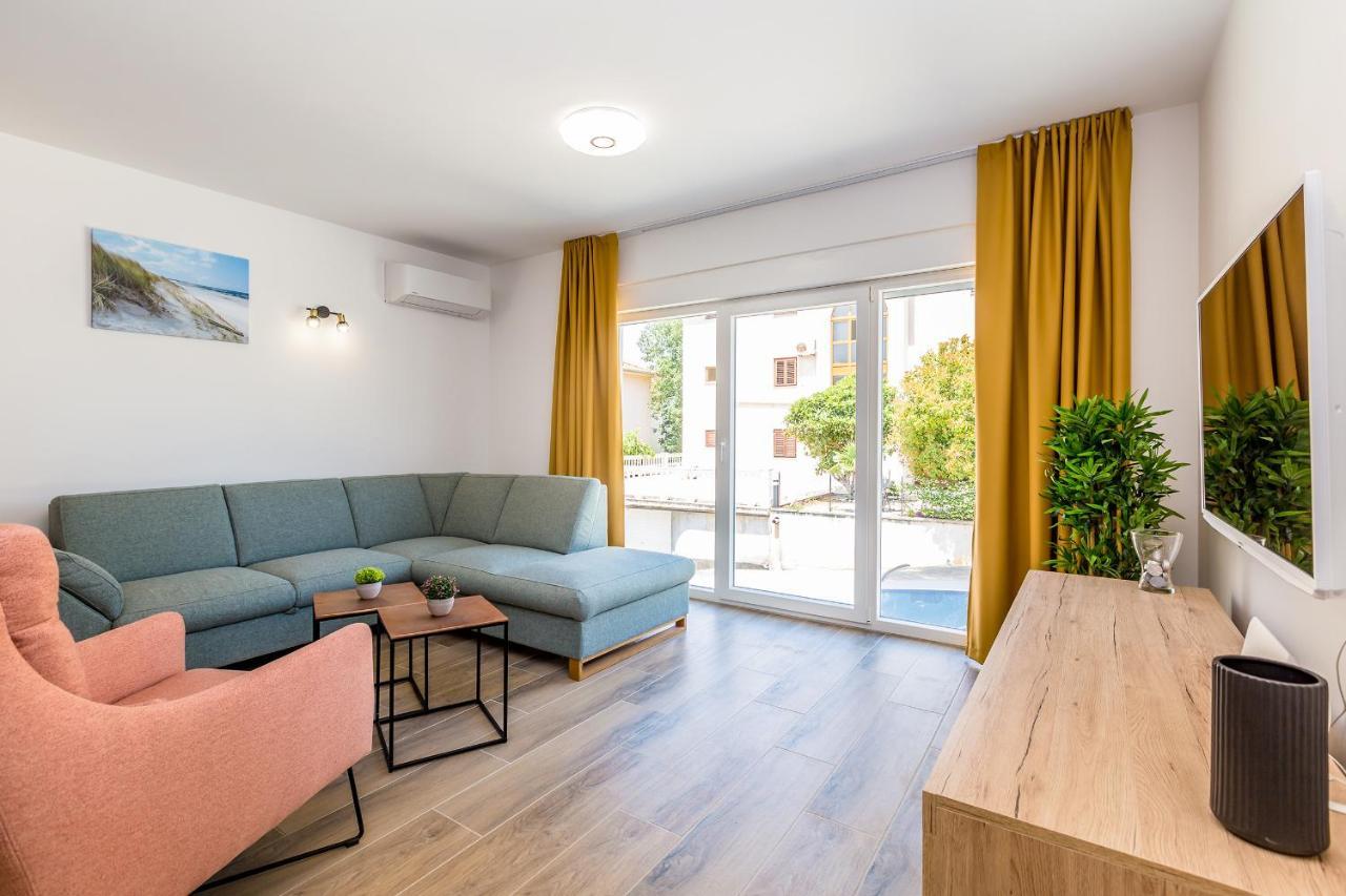 Holiday House Sunlight With Heated Pool مالينسكا المظهر الخارجي الصورة